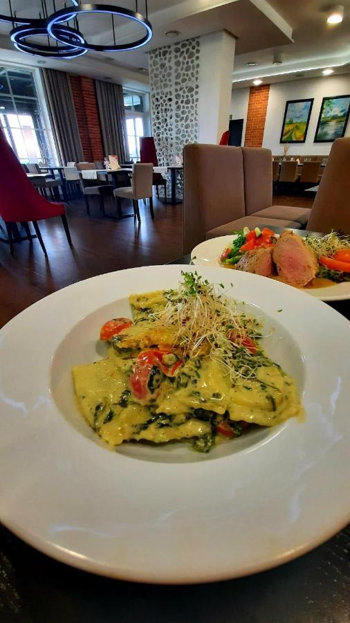 Hotel Weranda Lopuszno Jedle  Ngoại thất bức ảnh
