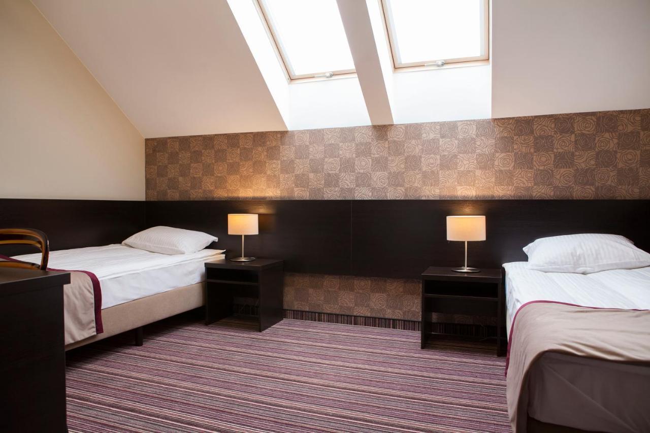 Hotel Weranda Lopuszno Jedle  Ngoại thất bức ảnh